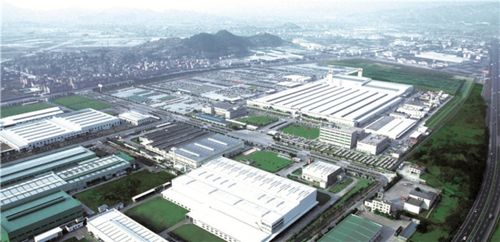 焕新出发 东南汽车发布全新发展战略及产品 携手长沙软件开发开启智能出行新篇章